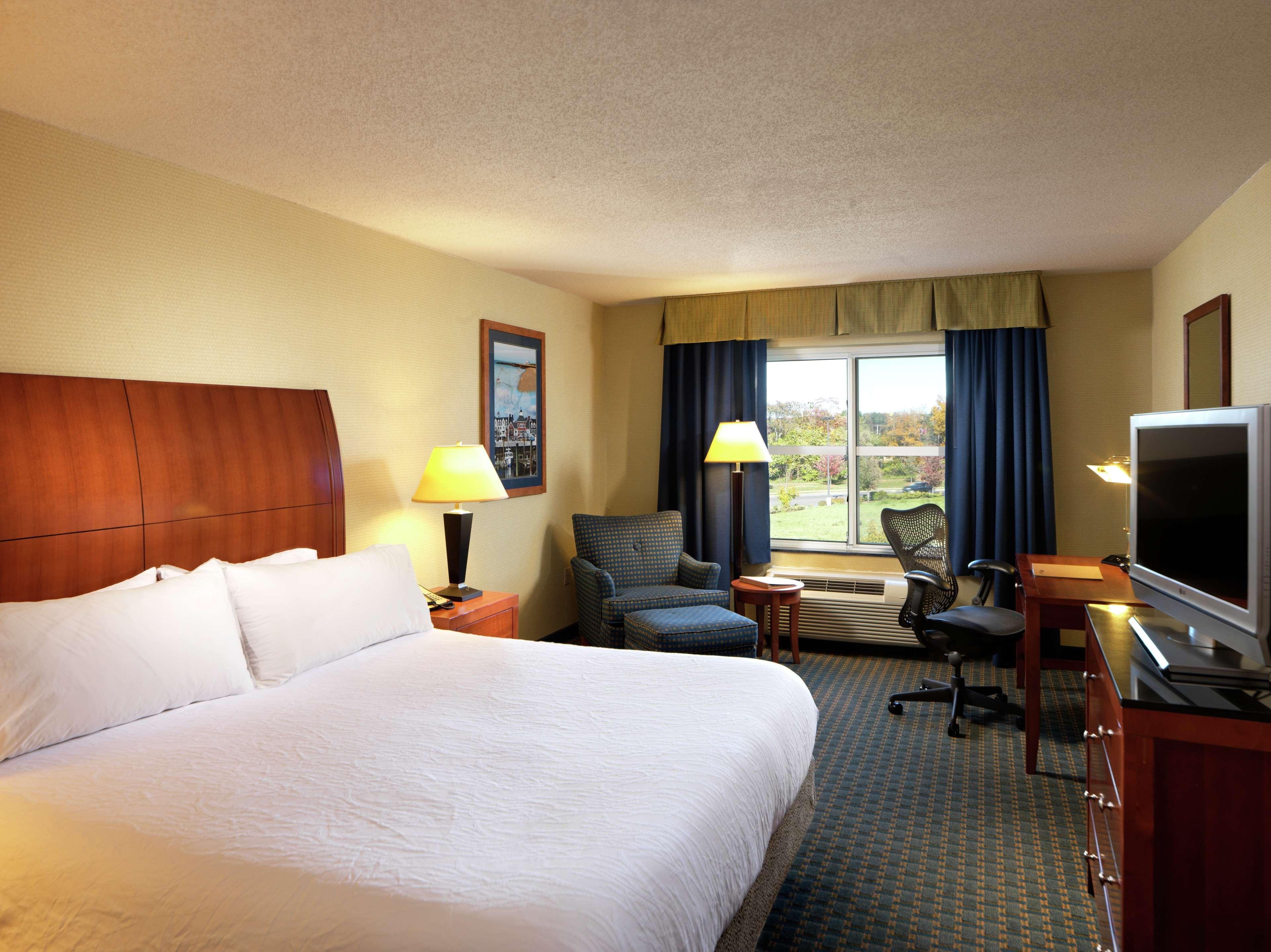 Hilton Garden Inn Милфорд Экстерьер фото